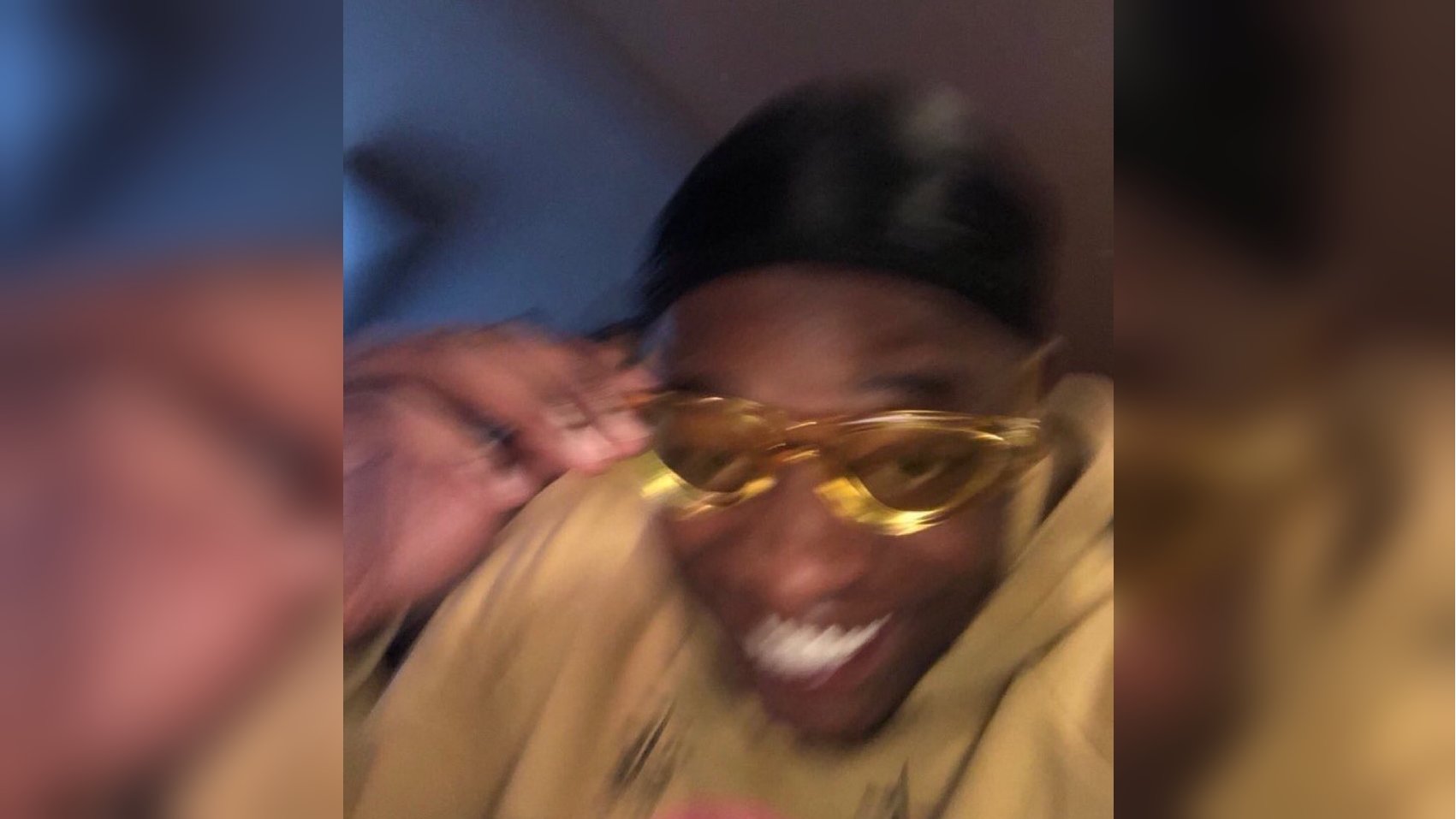 Featured image of post Excited Black Guy With Glasses Meme