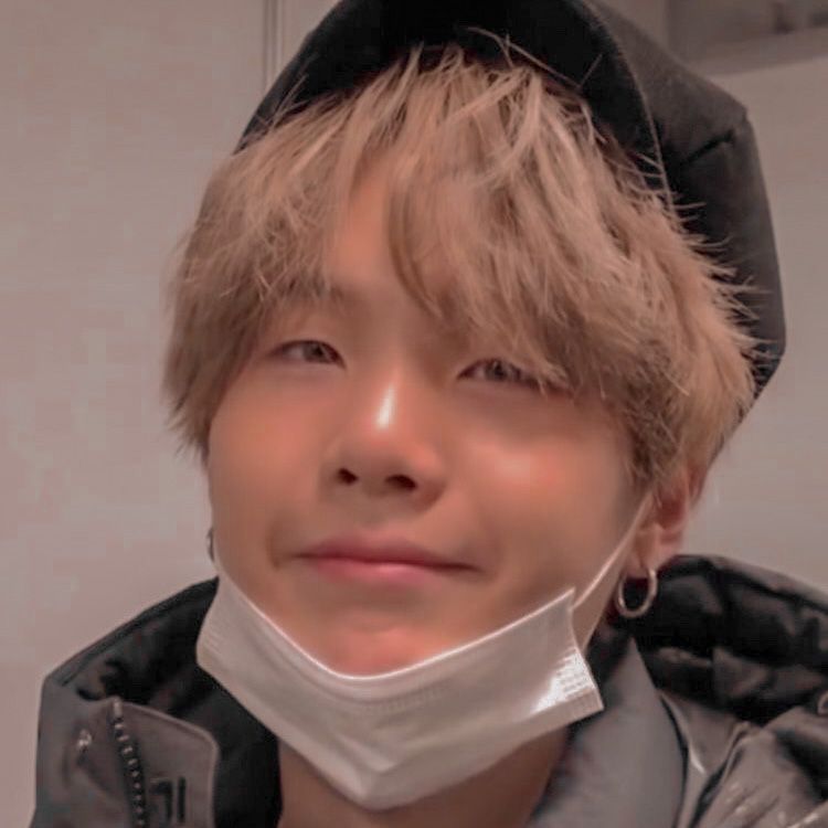 Min Yoongi Pfp